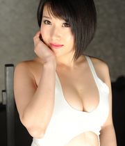 Ayane Hazuki
